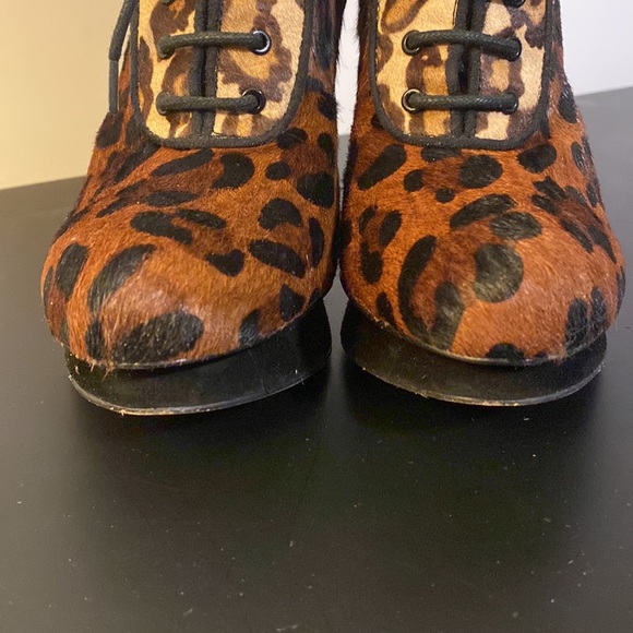 Sam Edelman Mixed Media Printed Platform Booties - Picture 3 of 10
